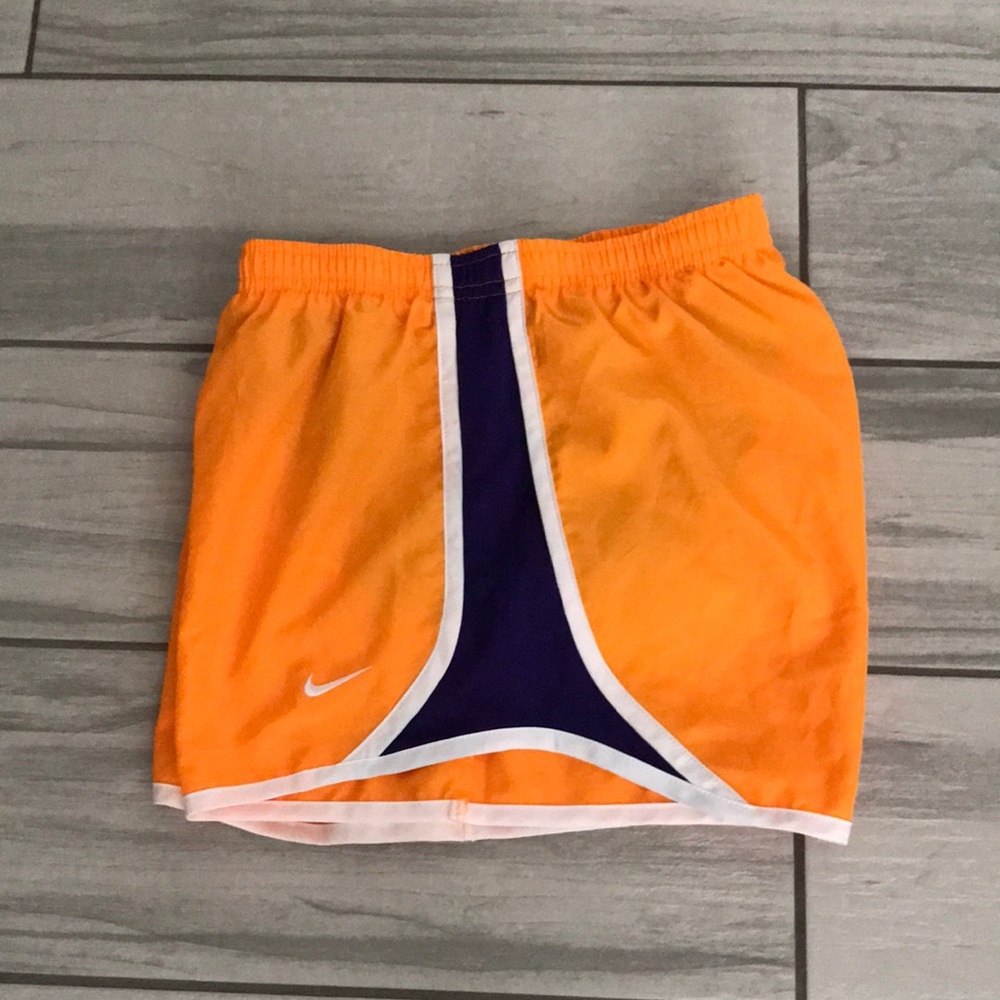 Nike Girls' Tempo Running Short Orange / Purple | L